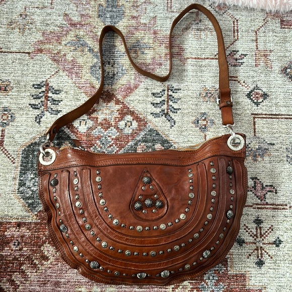 Campomaggi Catullo Clutch Bag Embellished Hobo shoulder purse cognac Studded - Picture 2 of 11